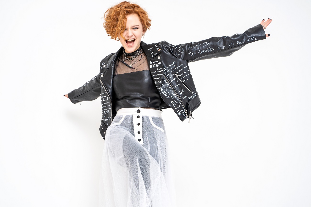 Что известно о 14-летней Елене Усенко, которая едет от Украины на Детское Евровидение 2021 (фото и видео)